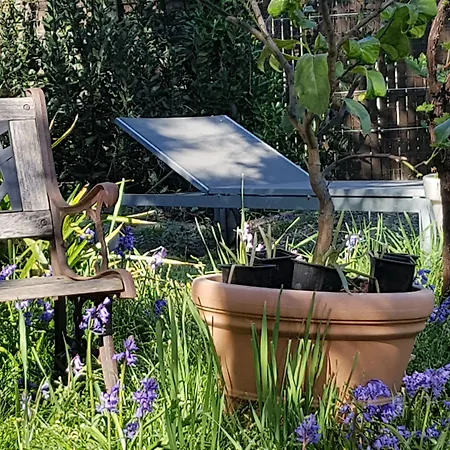 La Maison Bastide Bed & Breakfast