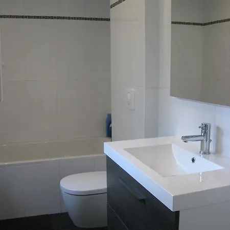 La Maison Bastide לינה וארוחת בוקר 4*