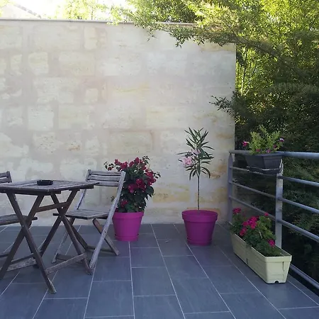 לינה וארוחת בוקר La Maison Bastide 4*